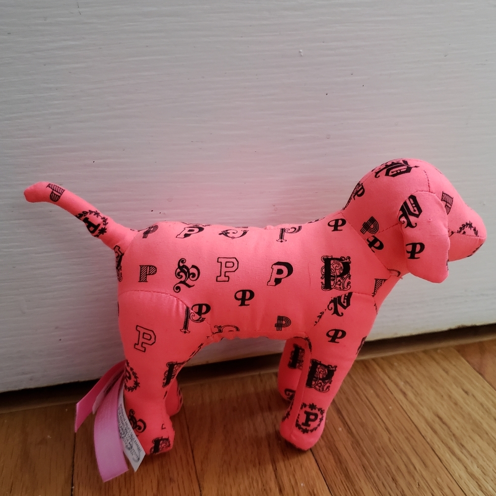 VS PINK London dog Rare
